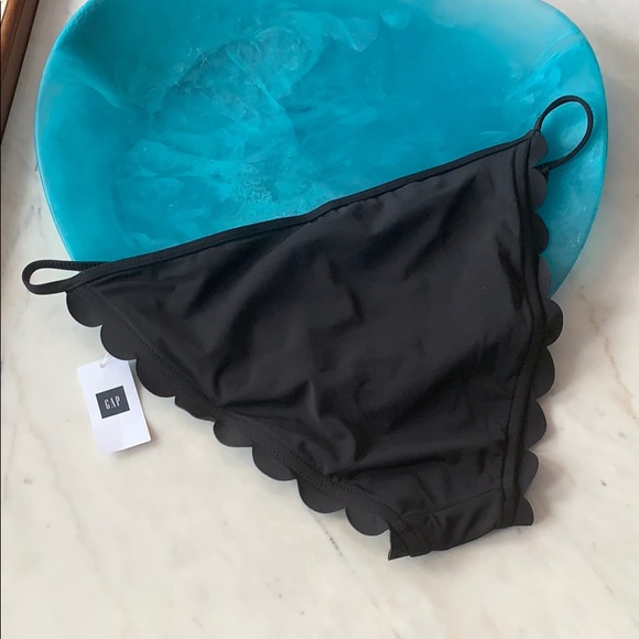 [NWT] GAP Scalloped Bikini Bottom - Picture 3 of 4